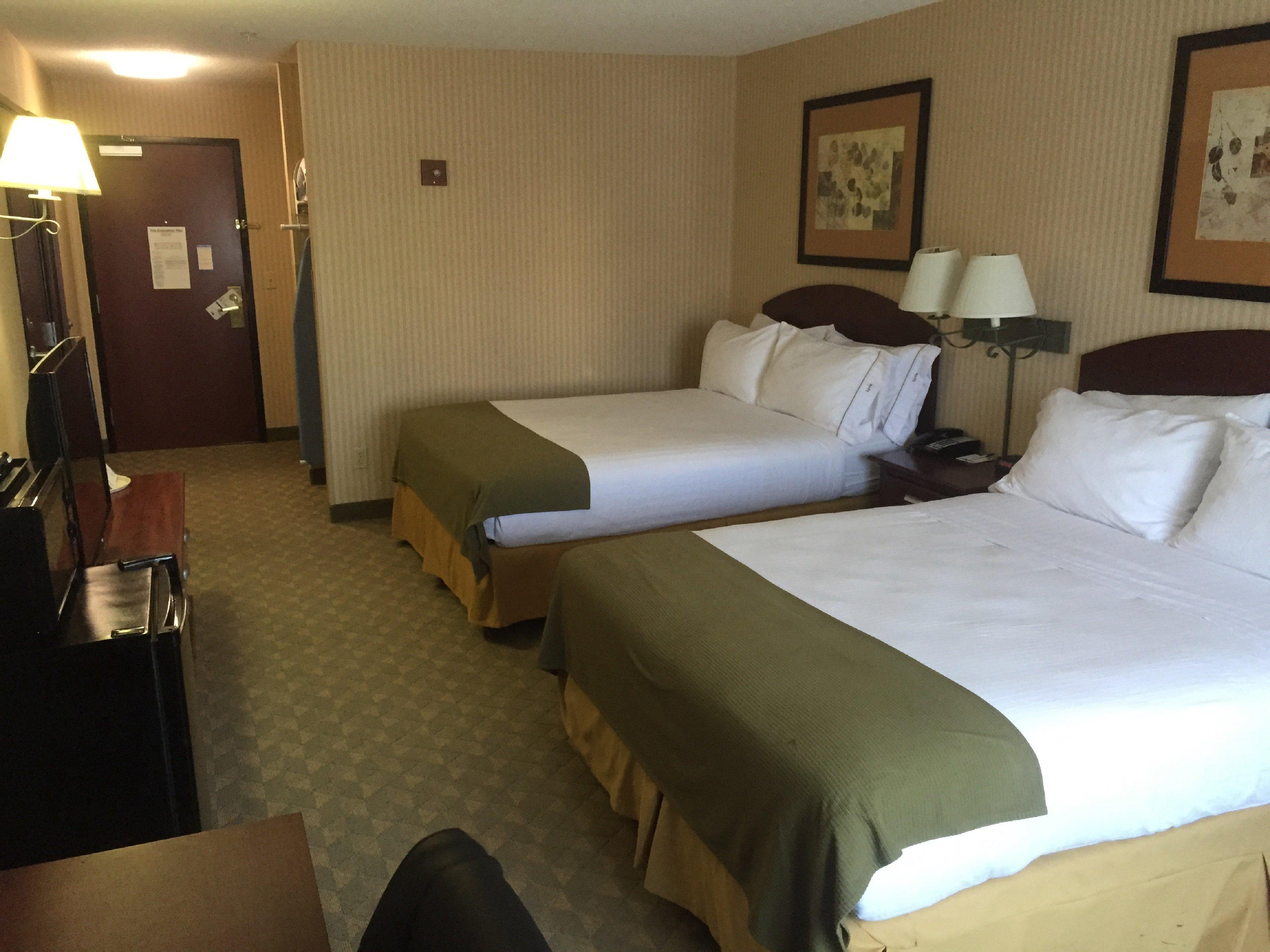 Spark By Hilton Lansing Eksteriør bilde