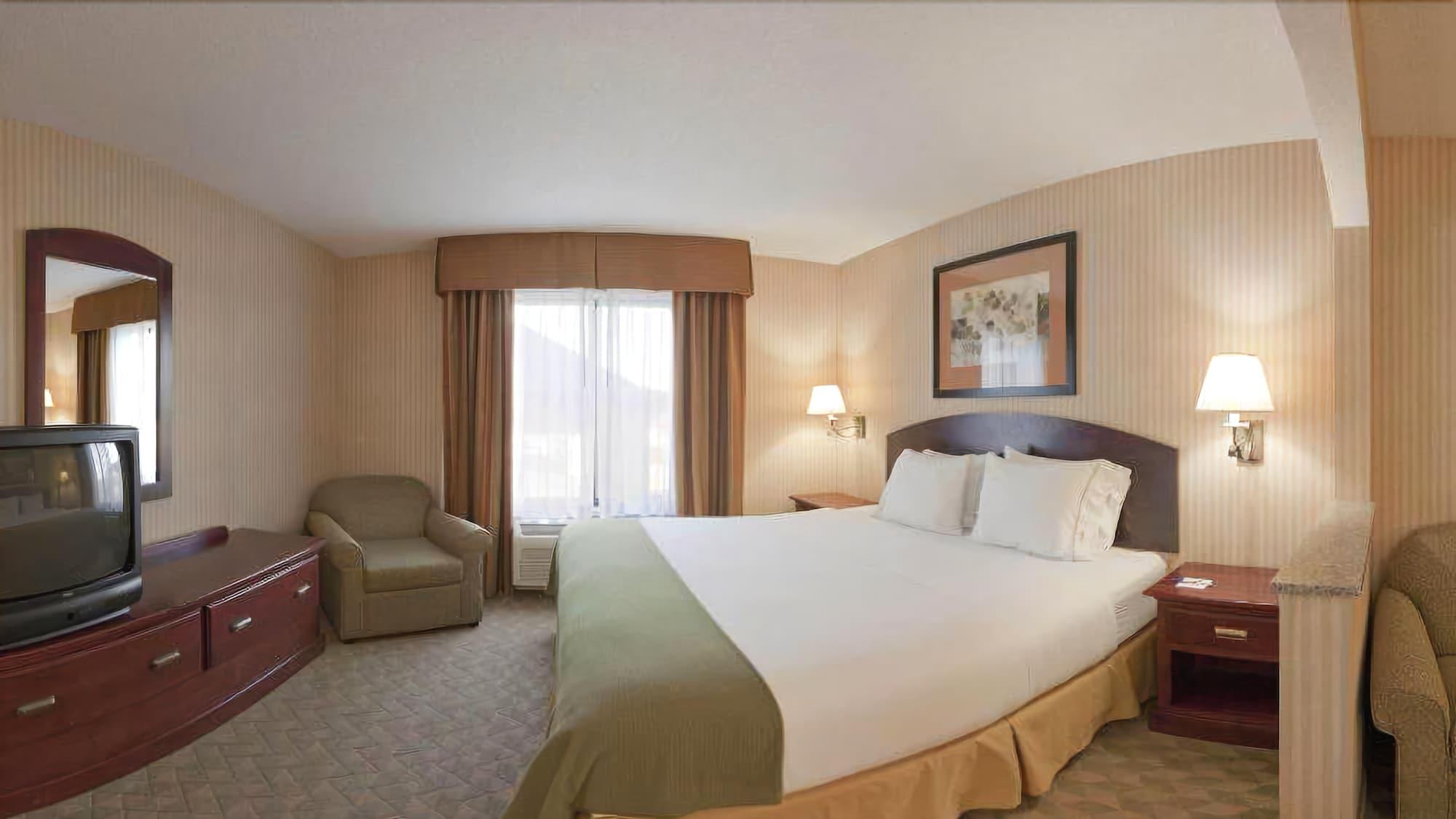 Spark By Hilton Lansing Eksteriør bilde